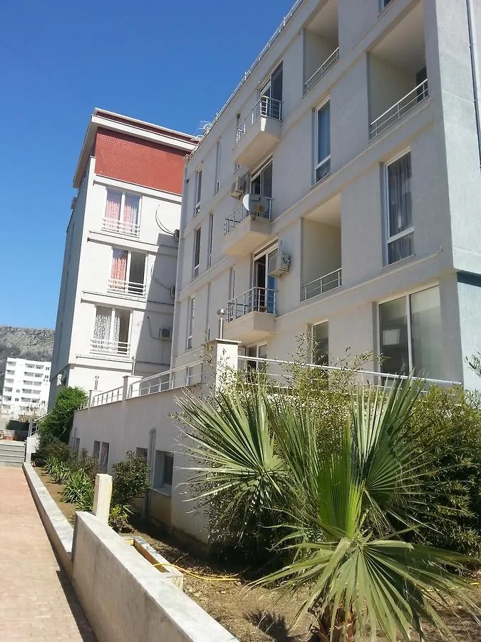 Roza Shengjin Apartment